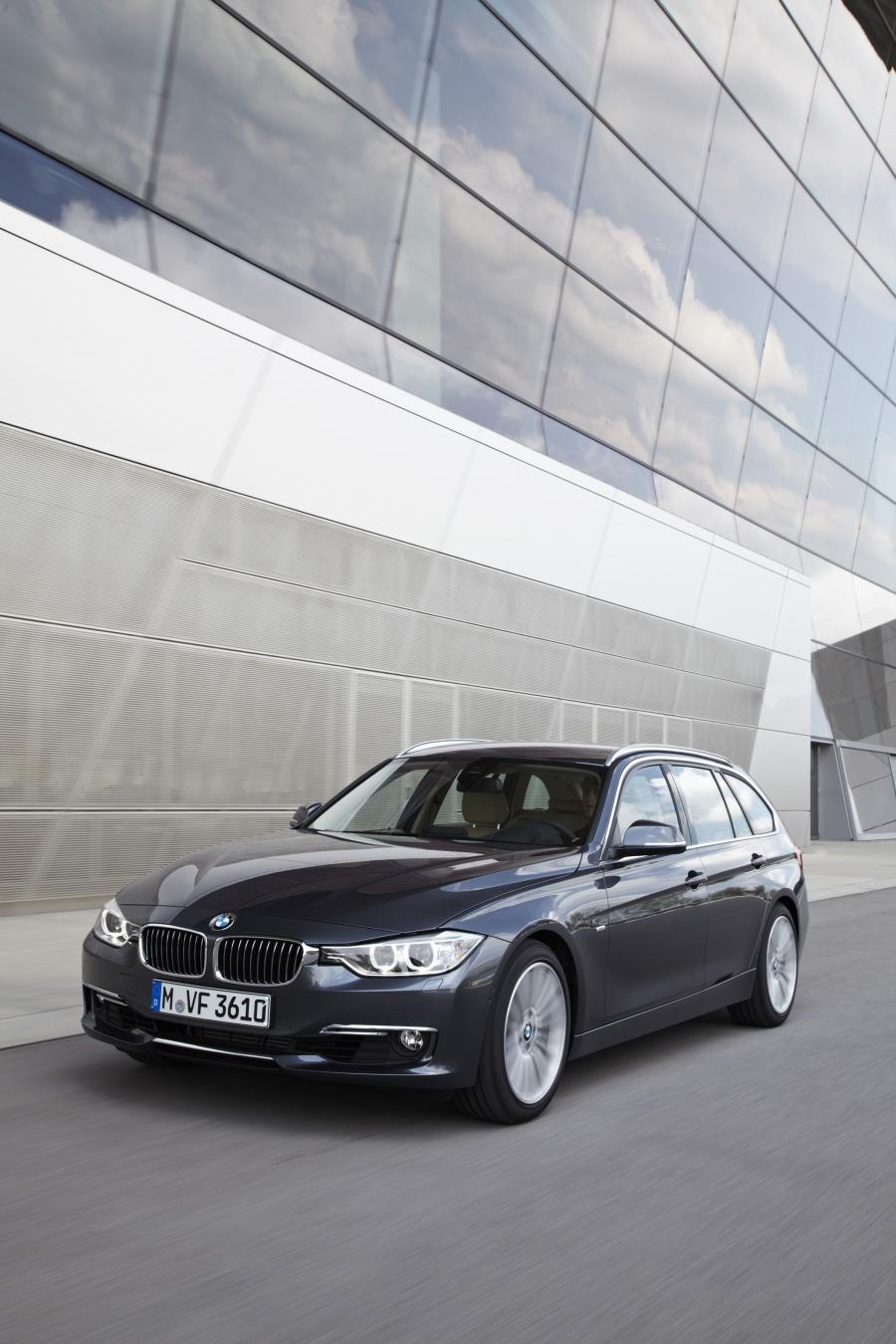  BMW 328i Touring Luxury 2012 года  (фото 106 из 200)